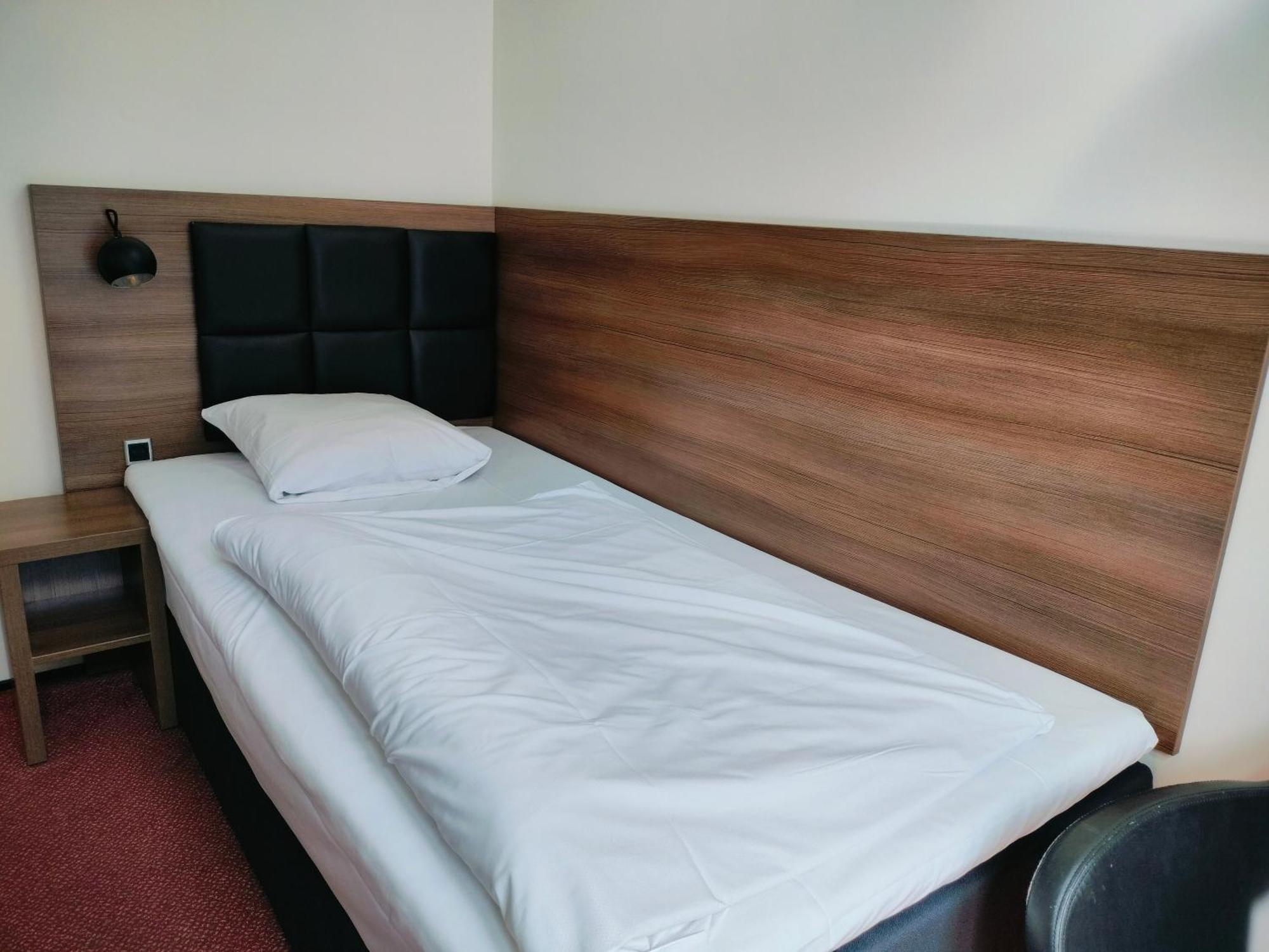 Hotel Jomfru Ane อัลบอร์ ภายนอก รูปภาพ