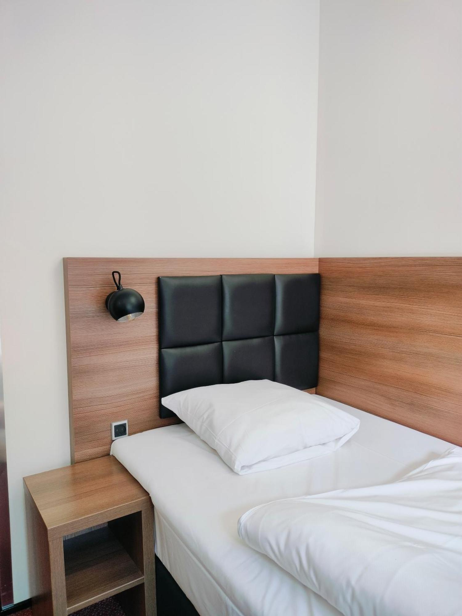 Hotel Jomfru Ane อัลบอร์ ภายนอก รูปภาพ